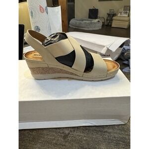 Romika Beige Wedge Sandals